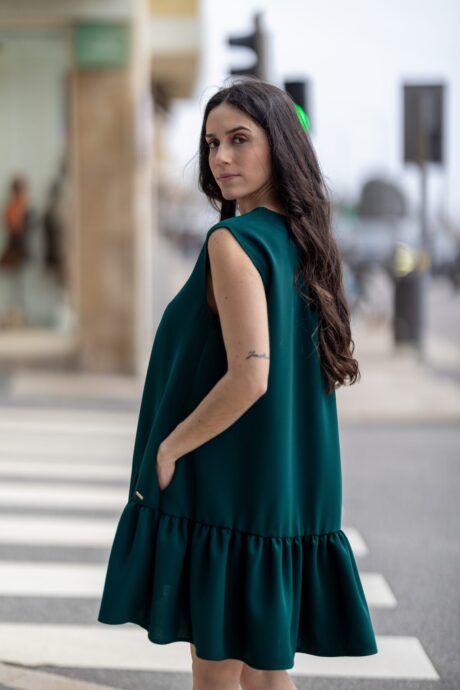 Vestido Curto Com Folho